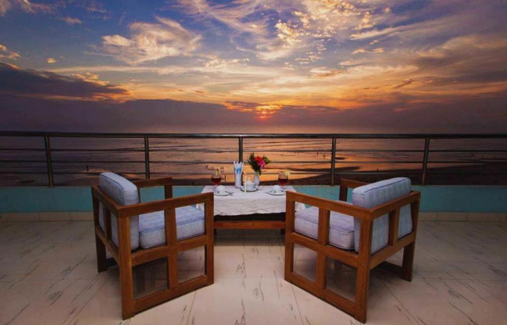 Hotel Sea Crown Кокс-Базар Экстерьер фото